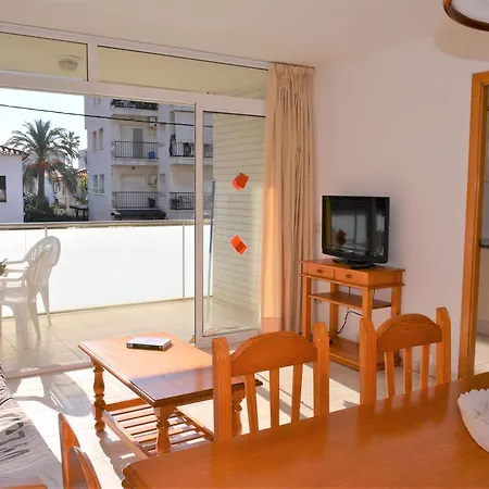 Service - Rovior Daire Calafell